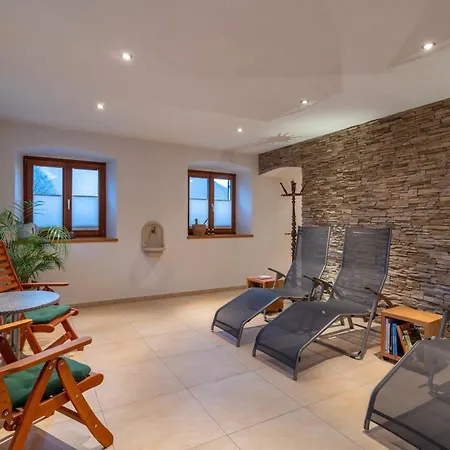 مزرعة للإقامة Ferienbauernhof Berlinger *